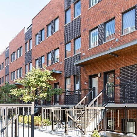 多伦多Beautiful Townhouse Near Yorkdale Mall, Wilson Subway公寓 外观 照片