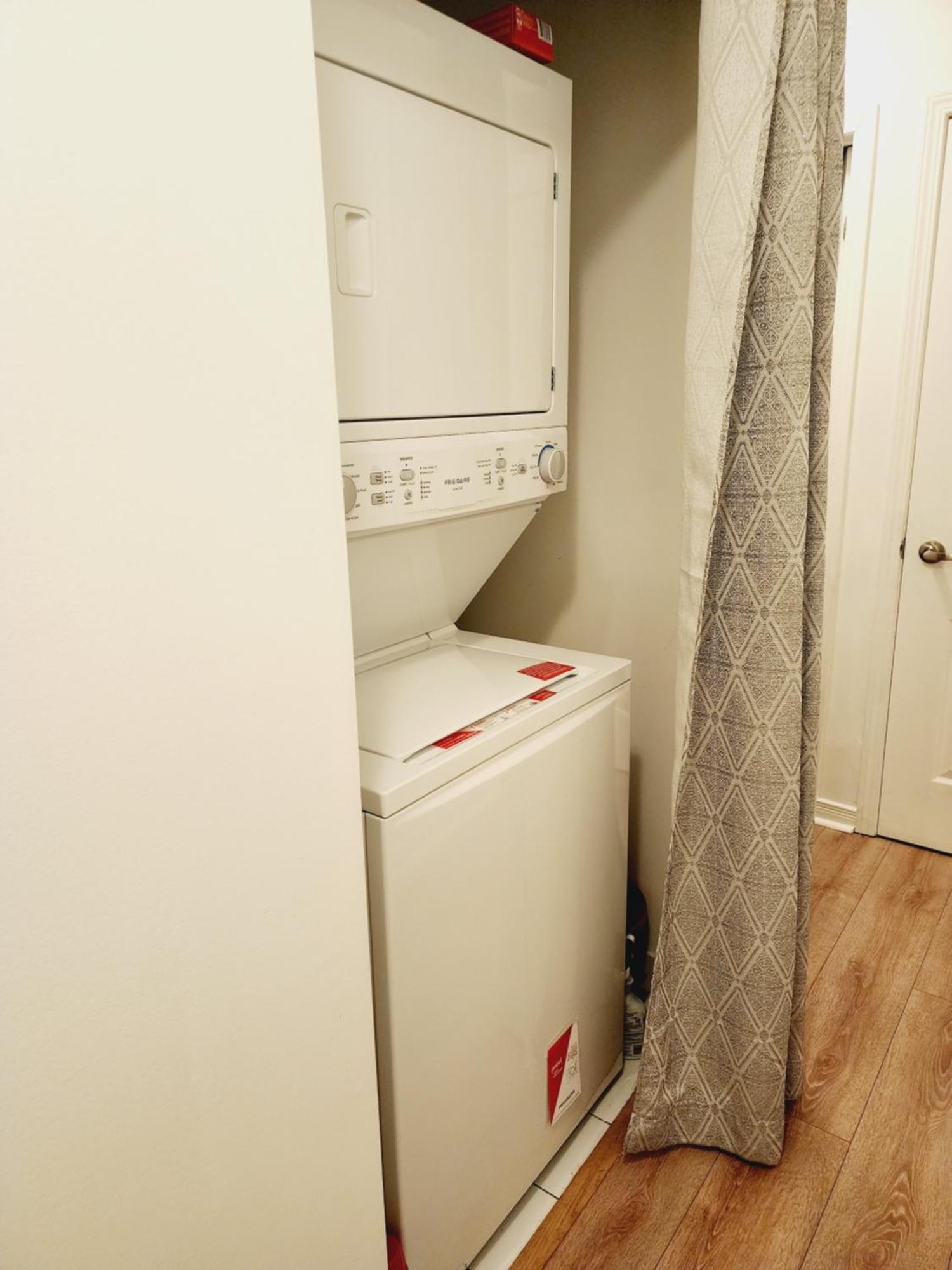 多伦多Beautiful Townhouse Near Yorkdale Mall, Wilson Subway公寓 外观 照片