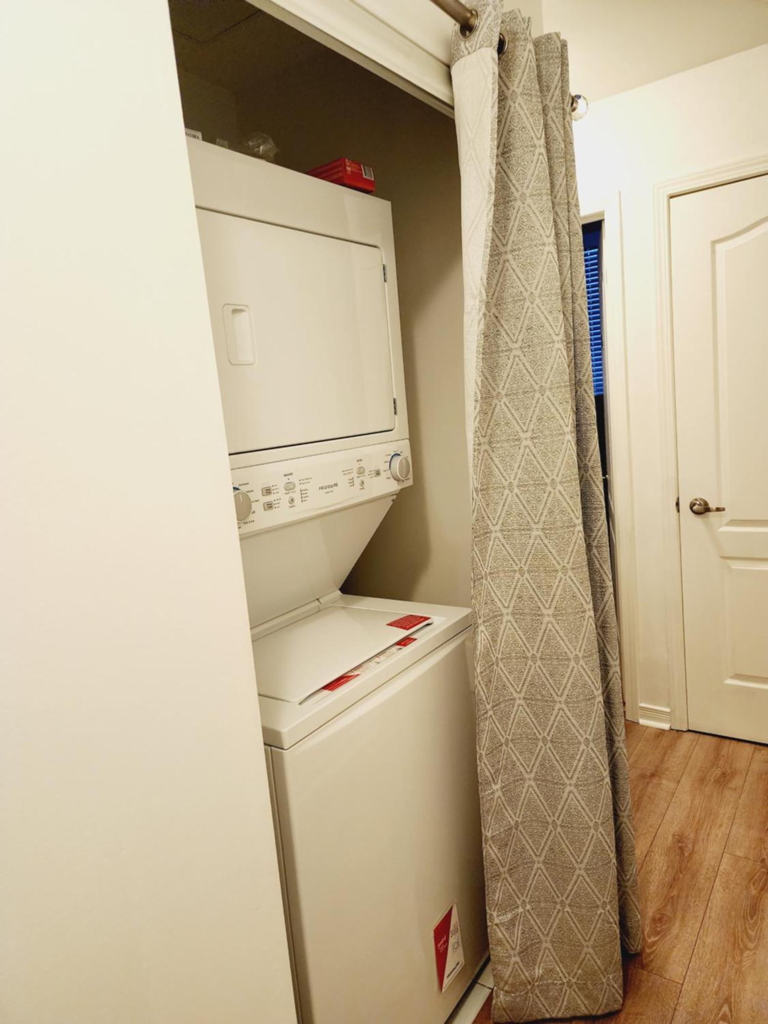 多伦多Beautiful Townhouse Near Yorkdale Mall, Wilson Subway公寓 外观 照片